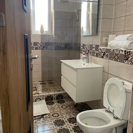 Apartament Aparent Iulia